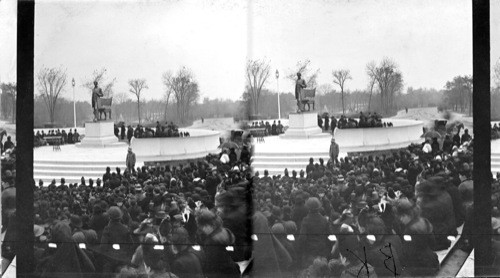 Unveiling Lincoln Statue, Lincoln Park. Chicago, Ill