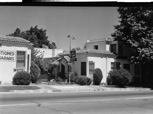 The Mt. Lassen Motel, Red Bluff, Calif