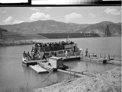 Grey lines Boat