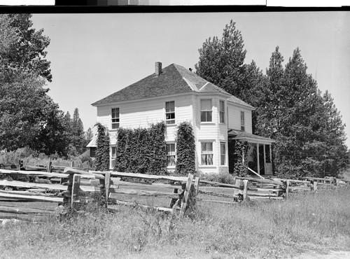 Mohawk Valley Guest Ranch, Clio, Calif