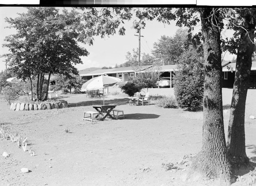 Wintoon Motor Lodge, Lakehead, Calif