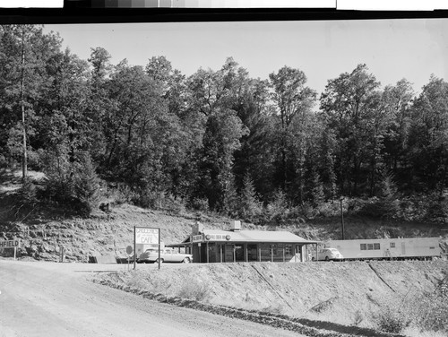 Fall Creek Inn near Shasta Lake, Calif