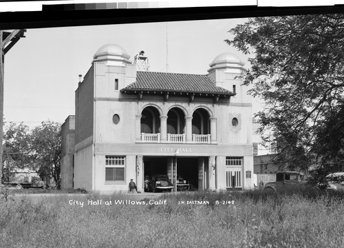 City Hall at Willows, Calif