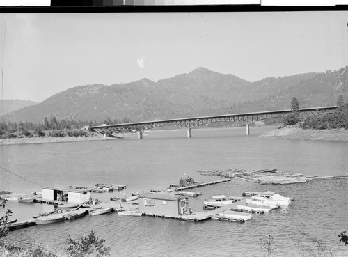 At Lakeshore Resort on Shasta Lake, Calif