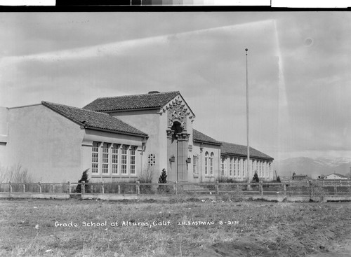 Grade School at Alturas, Calif