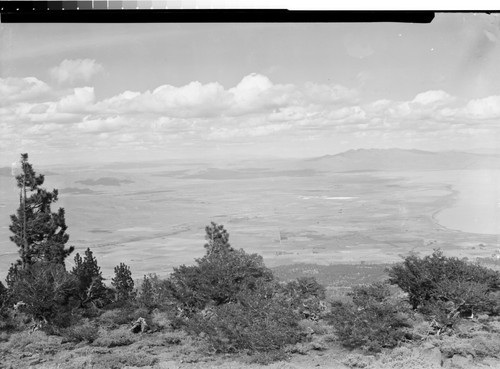 Honey Lake Valley from Thompson Peak, Calif