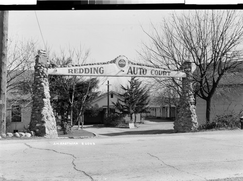 Redding Auto Court