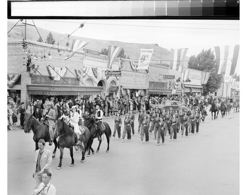 Lakeview Parade