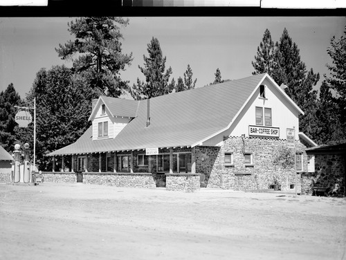 Main Lodge, Art Young's Resort, Old Station, Calif