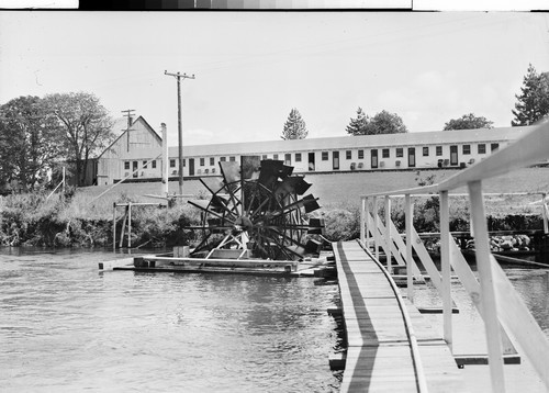 Metzger's Fishing Lodge, Fall River Mills, Calif