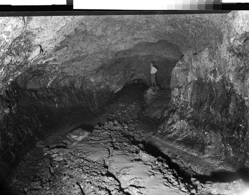 Lava Beds, Calif