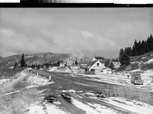 The Siskiyou Summit Coffee Shop, Oregon Elevation 4466 Ft