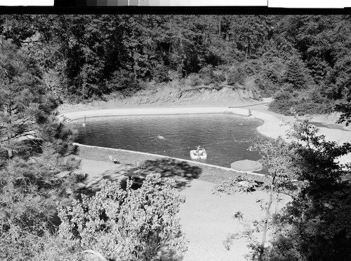 Pool at Salt Creek Resort on Shasta Lake, Calif