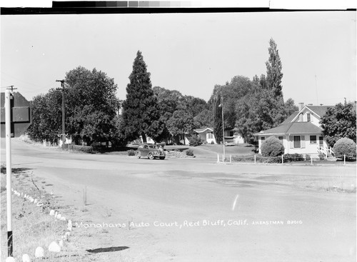 Manahans Auto Court, Red Bluff, Calif