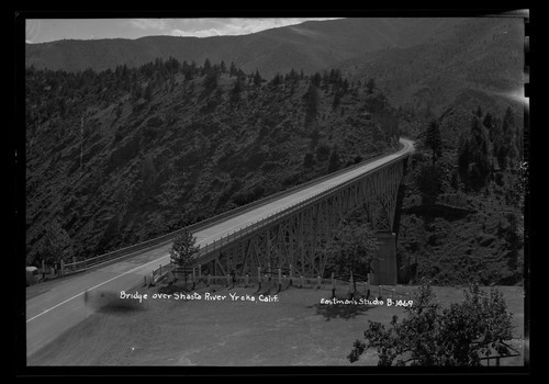 Bridge over Shasta River Yreka, Calif