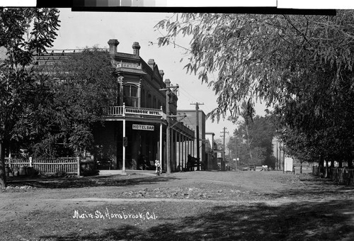 Main St. Hornbrook, Cal
