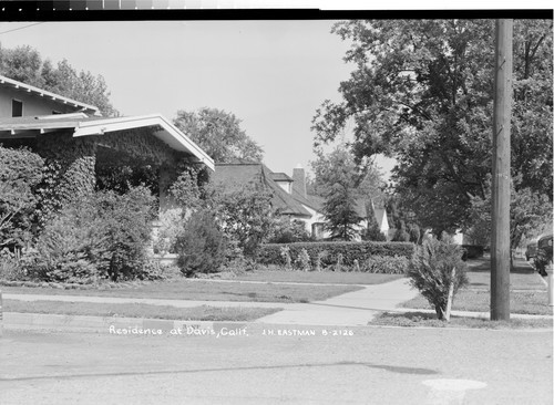 Residence at Davis, Calif