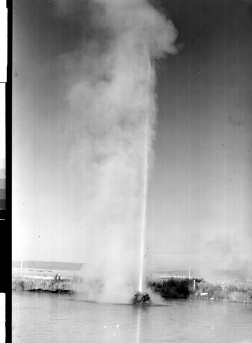 Geyser at Lakeview, Oregon