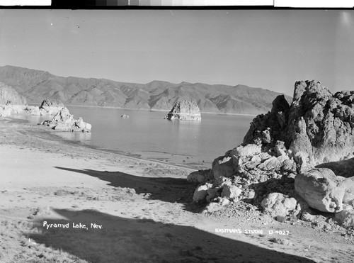 Pyramid Lake, Nev