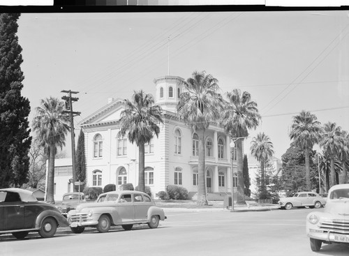 Sutter County Court House, Yuba City, Calif