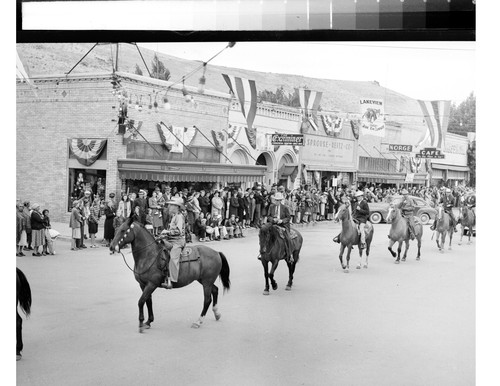 Lakeview Parade