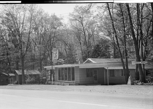 Lookout Point Motel, Dunsmuir, Calif