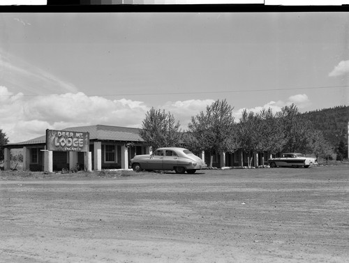 Deer Mountain Lodge, Weed, Calif