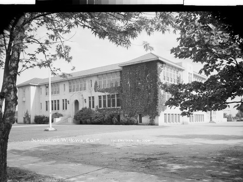 School at Willows, Calif