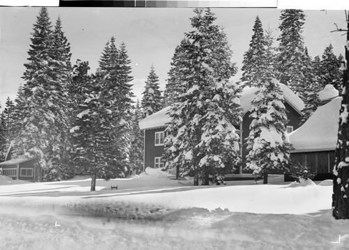 "Almanor Inn," On Lake Almanor, Calif