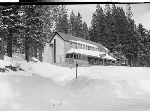 Lakeshore Hotel at Donner Lake, Calif