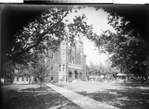 Courthouse, Lakeview, Oregon