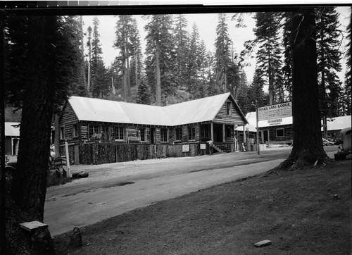 Buck's Lake Lodge on Quincy-Oroville Highway, Calif