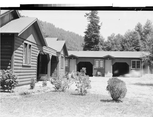 Bowers Resort on the Redwood Highway, Calif