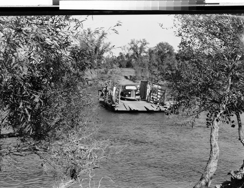 Eastman's Car ferried Lake Cty, Oregon