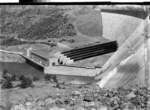 Powerhouse and Spillway at Shasta Dam, Calif