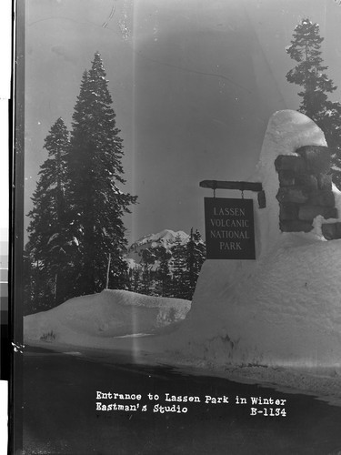 Entrance to Lassen Park in Winter