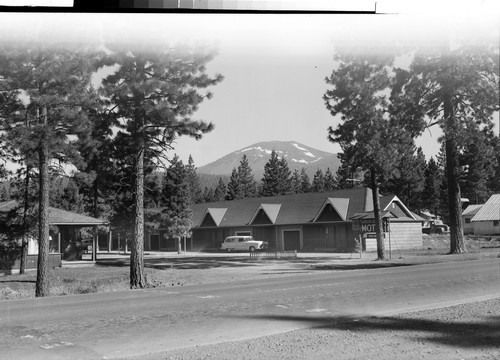 Green Gables Motel, Burney, Calif