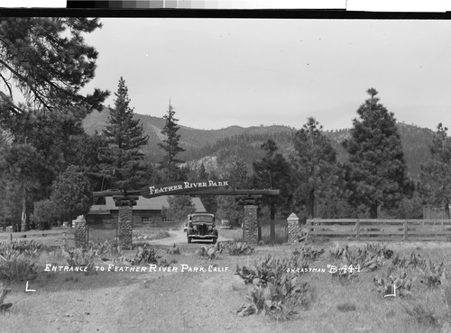 Entrance to Feather River Park, Calif