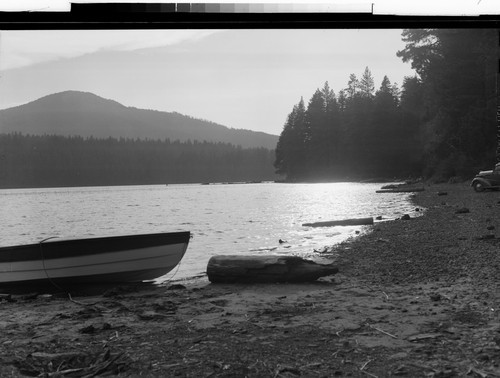 The Lake of the Woods, Oregon