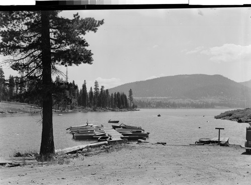 Bratton's Resort, Lake Almanor, Calif