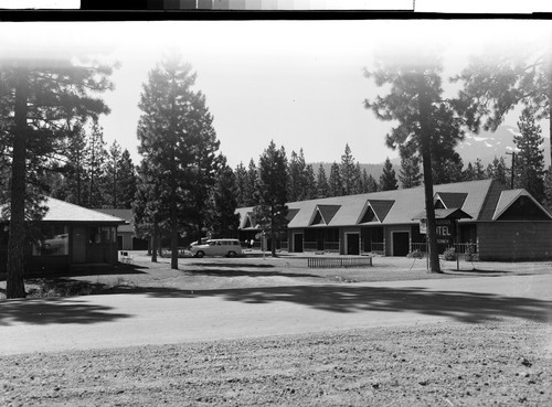 Green Gables Motel, Burney, Calif