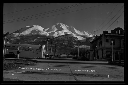 Street in Mt. Shasta City, Calif