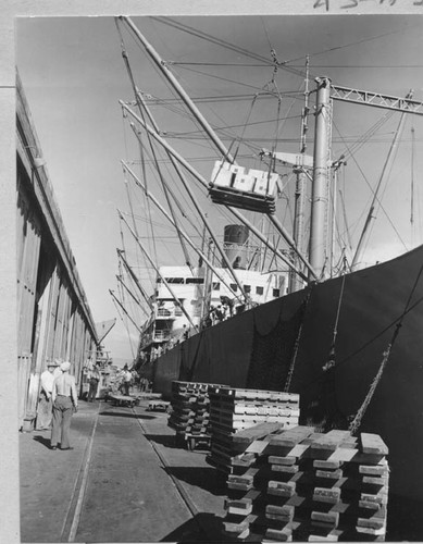 Boxes hoisted on pallet