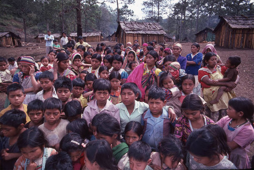 Guatemalan refugees celebrate Christmas, Santiago el Vértice, 1982