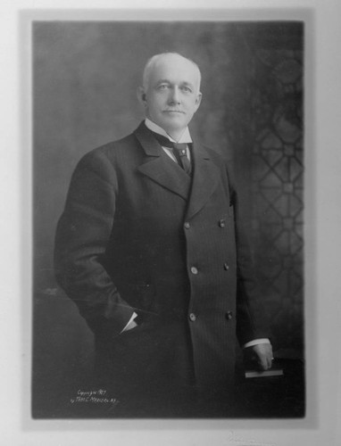 Portrait of Henry E. Huntington, 1907