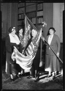 Mayor presenting flags, Los Angeles, CA, 1935