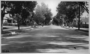Survey of Santa Fe Railway grade crossings in City of Pasadena, Los Angeles County. Madison Avenue, 1928