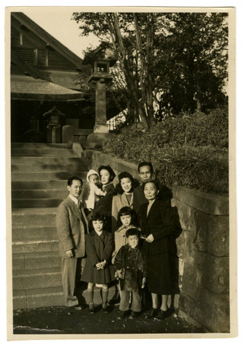Yoshinaga family with others