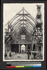 Interior view of a church under construction, Congo, ca.1920-1940