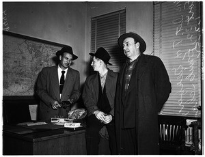 Chicago burglar suspects ...Los Angeles Police Department Burglary Office, 1952
